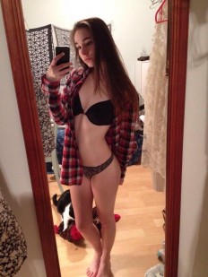 Фото проститутки Вика №1 в городе Арамиль