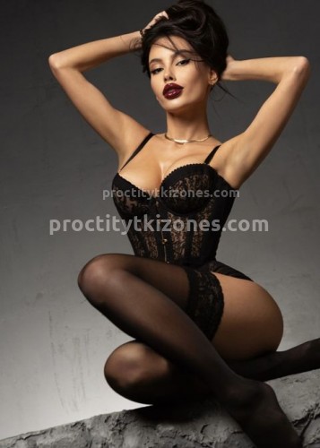 Кристина, Г. Арамиль